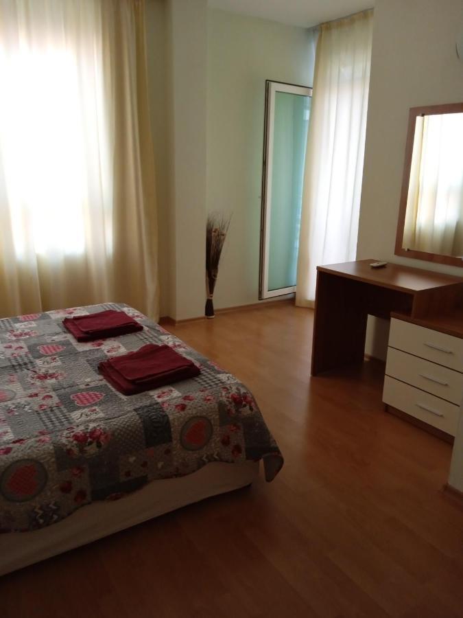 Big Comfortable Apartment With 2 Bedrooms Pollo Resort Slantschew brjag Exterior foto